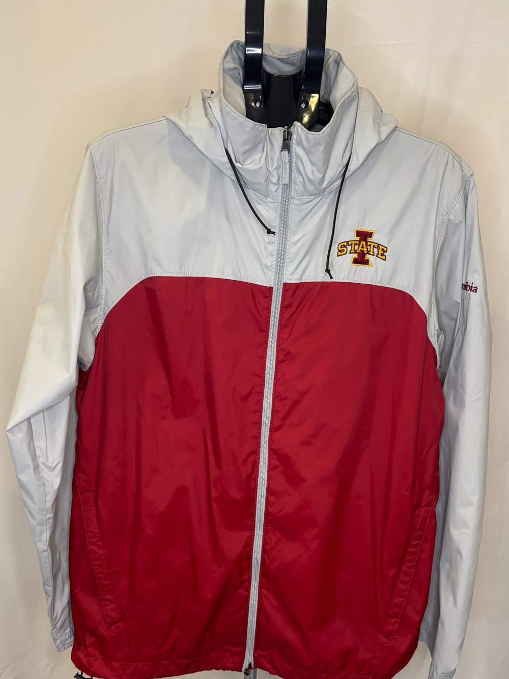 Columbia Red and White Men's Windbreaker with State Patch